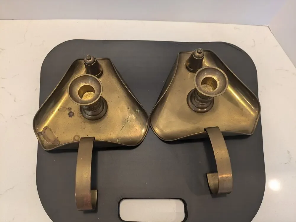 Vtg. Brass Candle Holders With Snuffer Set Of Two Colonial Traditional Cottage